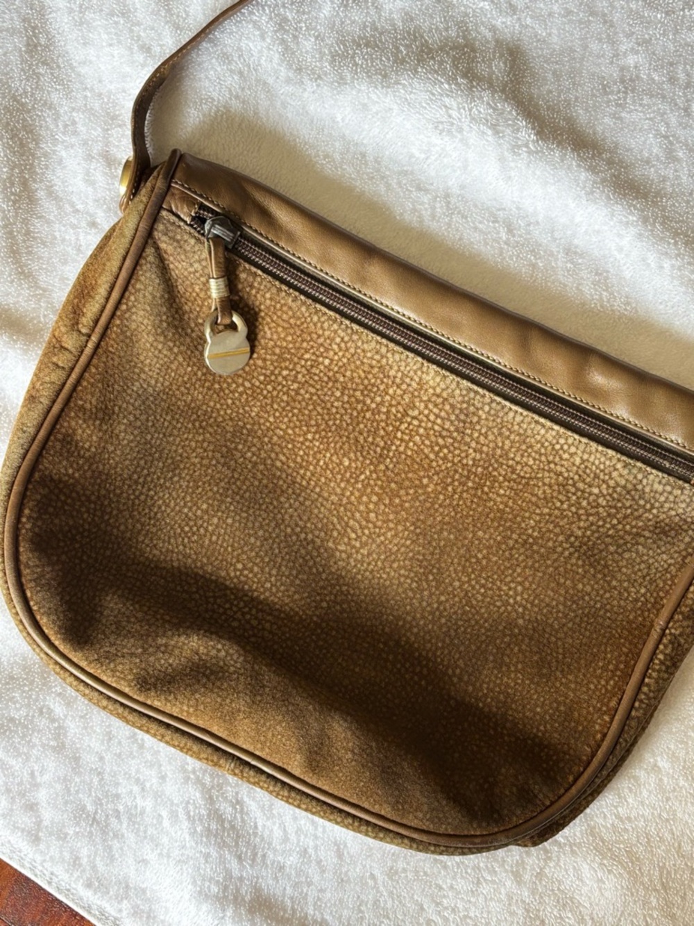Borbonese Textured Brown Shoulder Bag with Front Zip Pocket - Picture 5 of 9